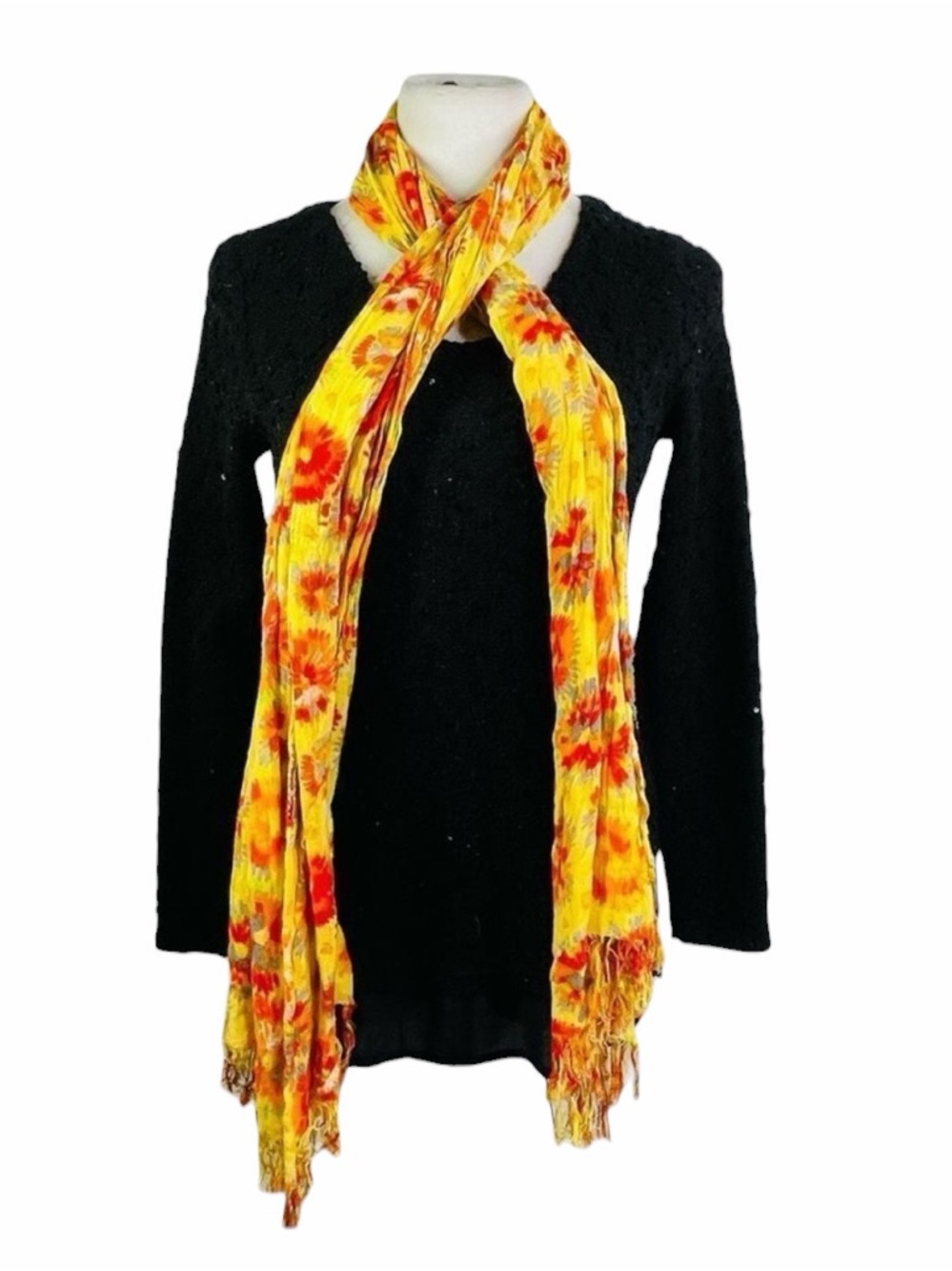 10/$25🦋 Old Navy Yellow & Red Floral Fringe Scarf